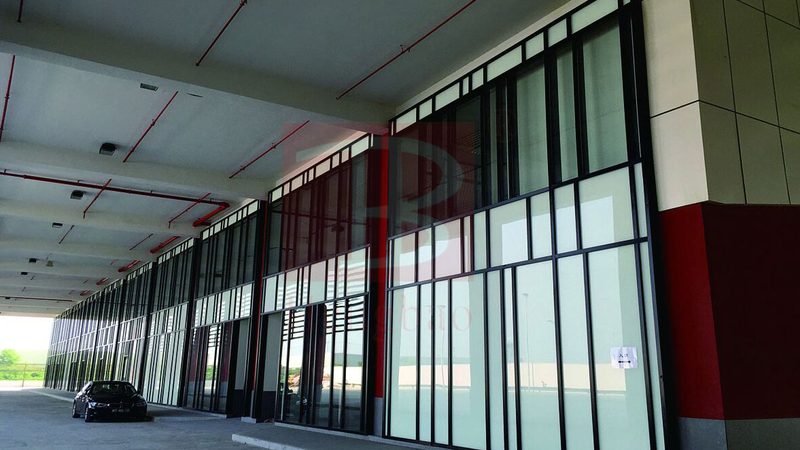 上海封阳台选凤铝还是断桥铝，先看懂这两个词背后的逻辑